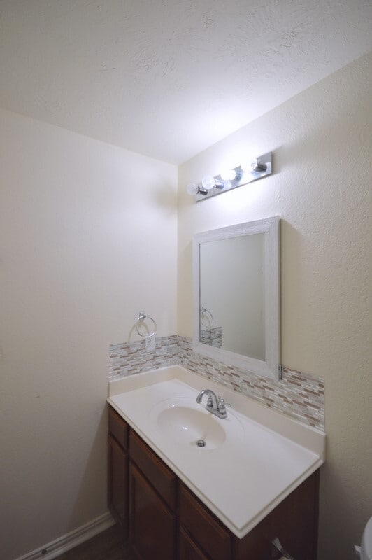 Building Photo - 11115 Barker Park Ct