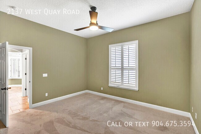 Building Photo - 2137 W Quay Rd