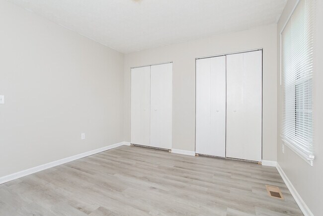 Building Photo - Adorable 3 Bedroom Ranch
