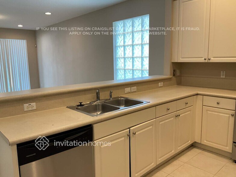 Building Photo - 210 Mulberry Grove Rd