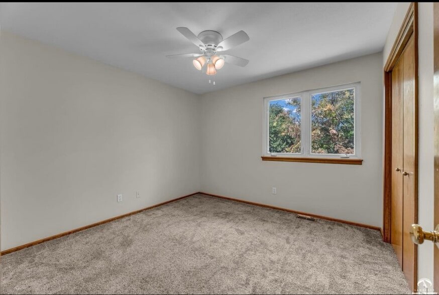 Building Photo - 2726 Harrison Pl
