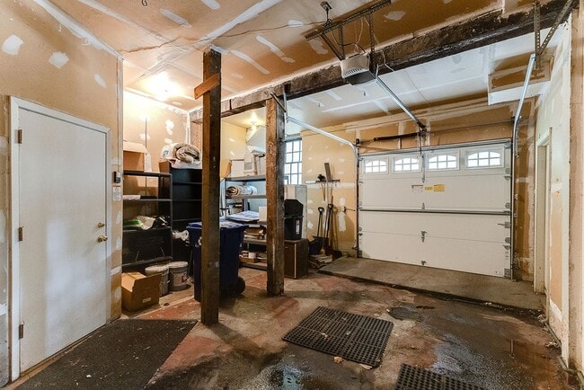 Building Photo - 2 Bed | 1.5 Bath | Converted Church Condo in the heart of Selby/Dale neighborhood