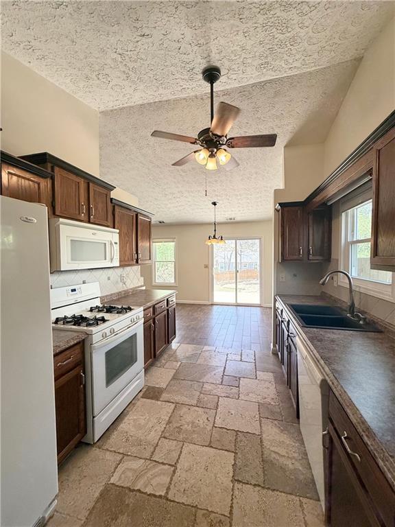 Building Photo - 1907 Grant Ln