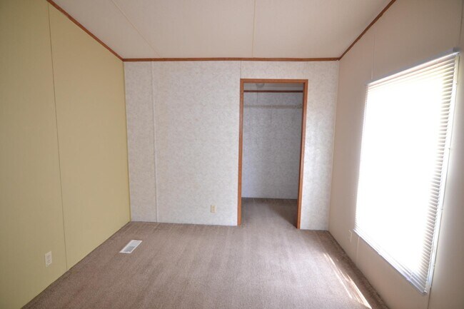 Building Photo - 145 Co Rd 3821