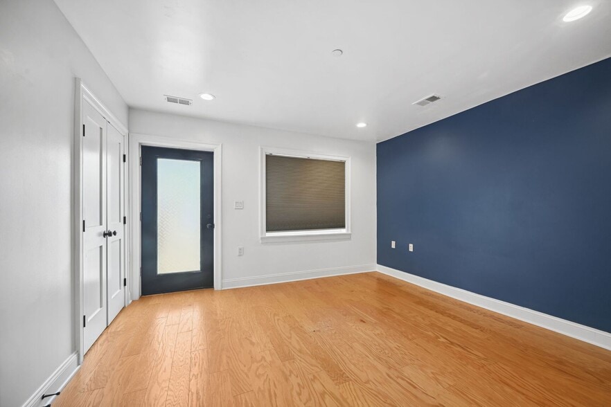 Building Photo - 1315 Trinidad Ave NE