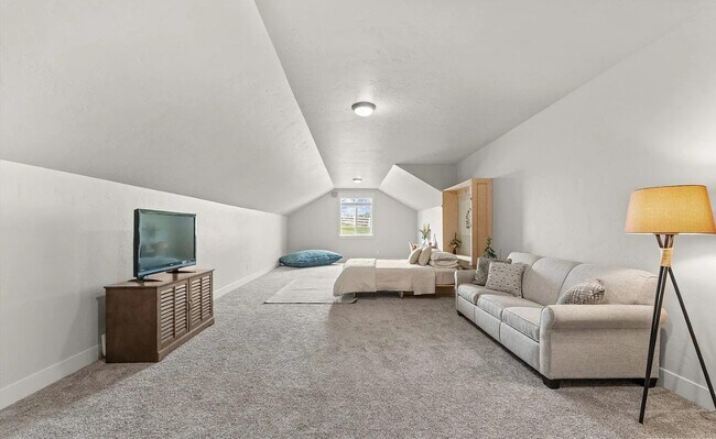 Building Photo - 6580 Sage Basin Way