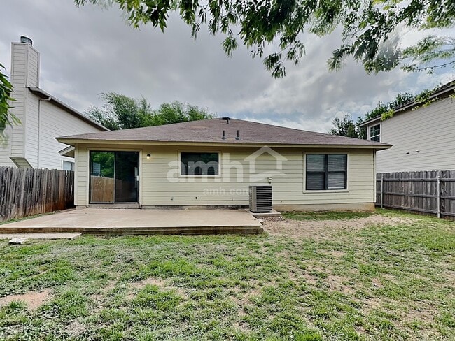 Building Photo - 1227 Deerhound Pl