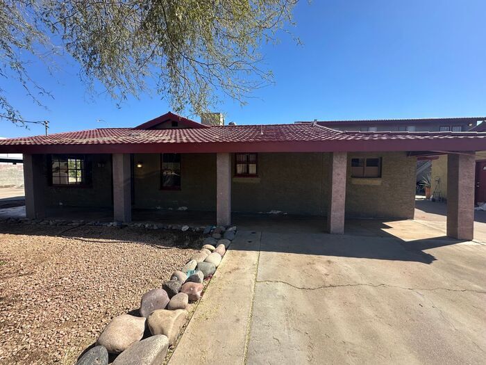 Building Photo - 1425 N 85th Pl