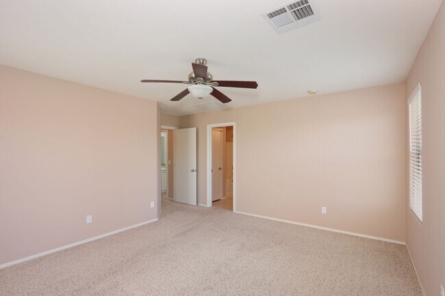 Building Photo - 40404 W Molly Ln