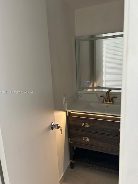 Building Photo - 5275 SW 77th Ct