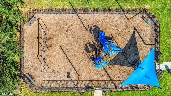 Building Photo - 11932 Bourke Pl