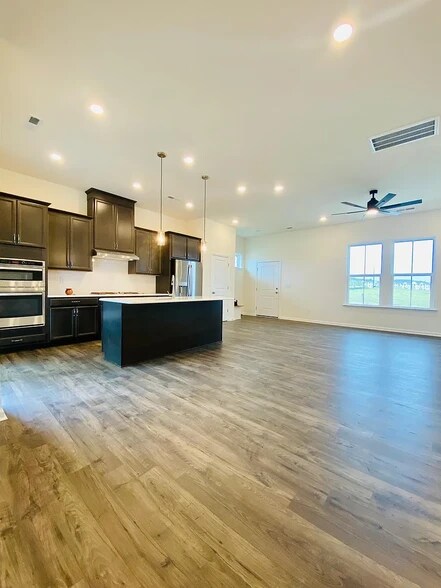 Building Photo - 9241 Harwen Ln