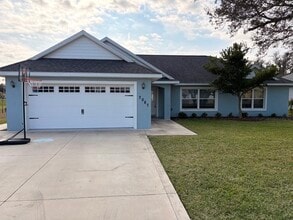 Building Photo - 7087 Strafford Oaks Dr