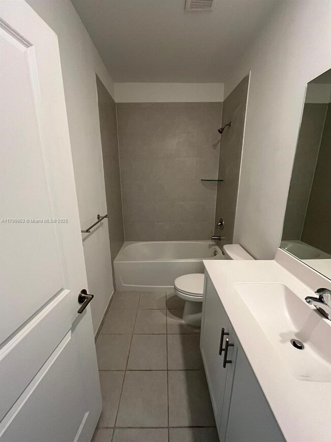 Building Photo - 9941 SW 228th Terrace