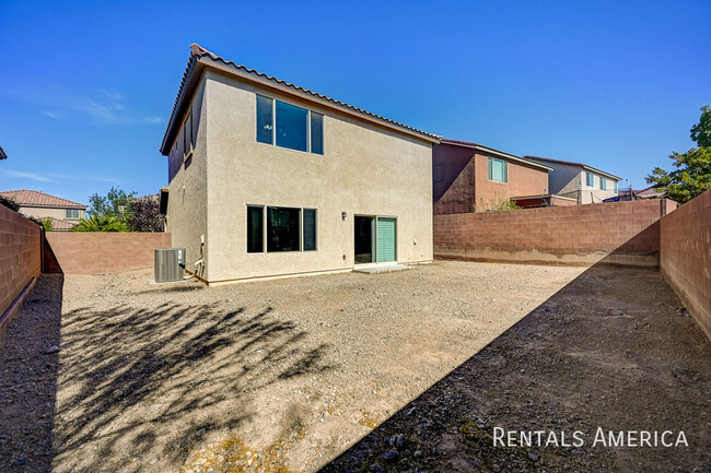 Building Photo - 2641 Courgette Way