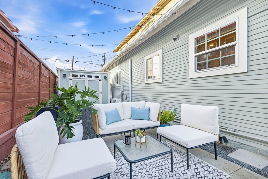 Building Photo - 3136 Grape St