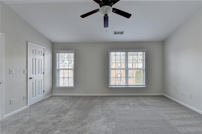 Building Photo - 4006 Edgecomb Dr