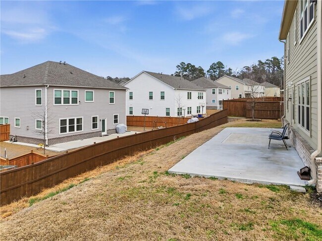 Building Photo - 8820 Shipton Cir