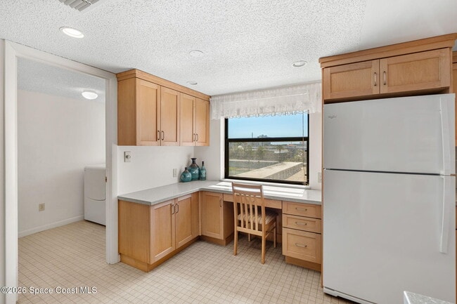 Building Photo - 3165 N Atlantic Ave