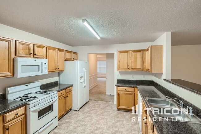 Building Photo - 4241 Defoors Farm Trail