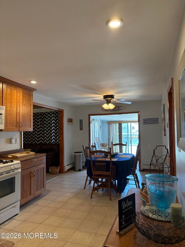 Building Photo - 115 N Binnacle Dr