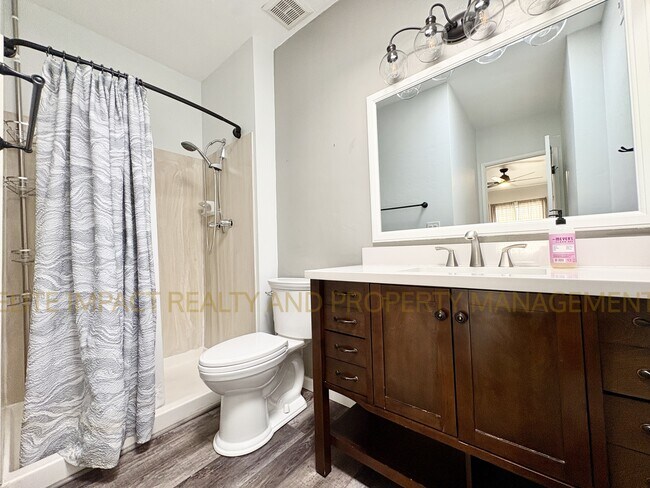 Building Photo - 1981 N Terraza de la Cienega