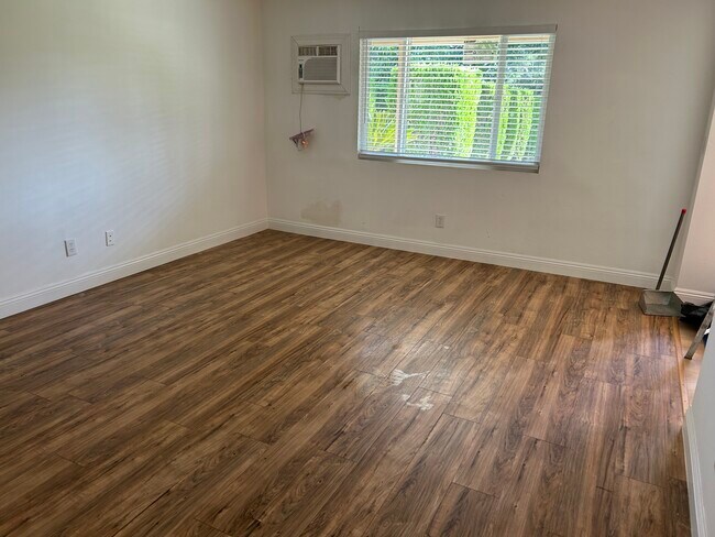 Building Photo - 22053 Grand Terrace Rd
