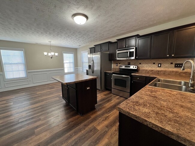 Building Photo - Beautiful Raeford Home with Fenced Backyard