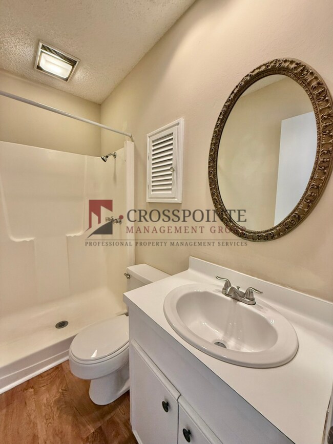 Building Photo - Delmar Dr. 2510/2512