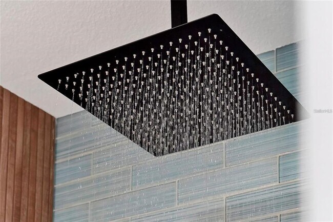 Building Photo - 7705 Apple Tree Cir