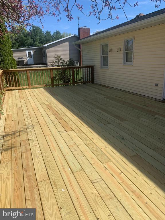 Building Photo - 110 Beech Ln