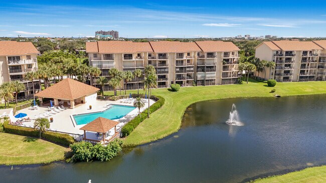 Building Photo - 801 Seafarer Cir