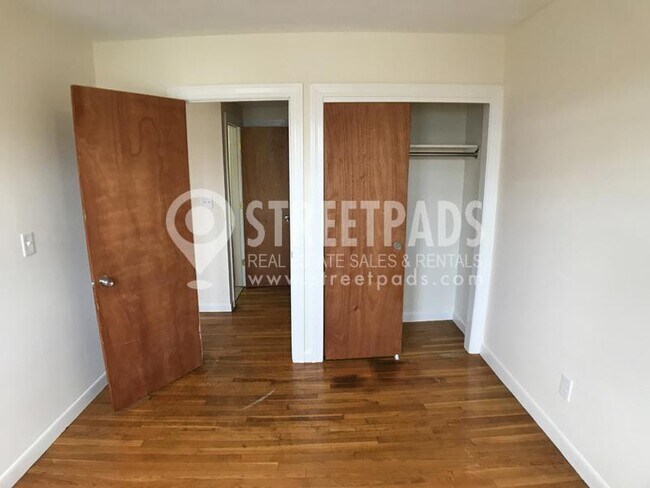 Building Photo - 1 bedroom in Boston MA 02135
