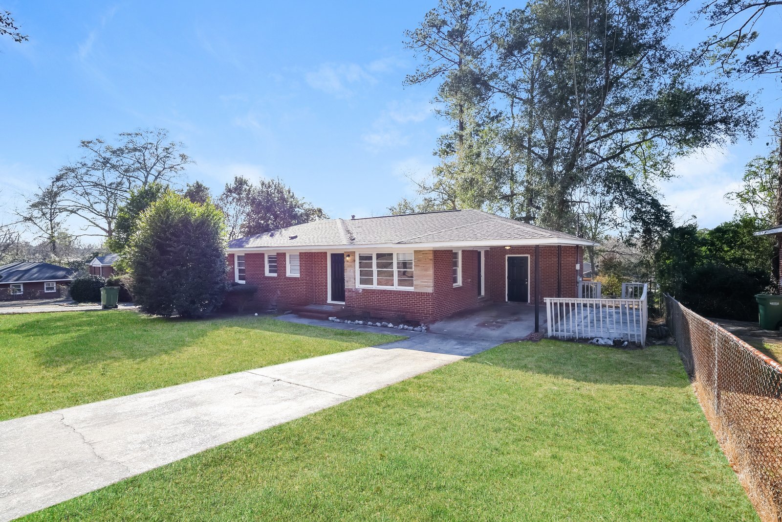 Building Photo - 917 Patricia Dr