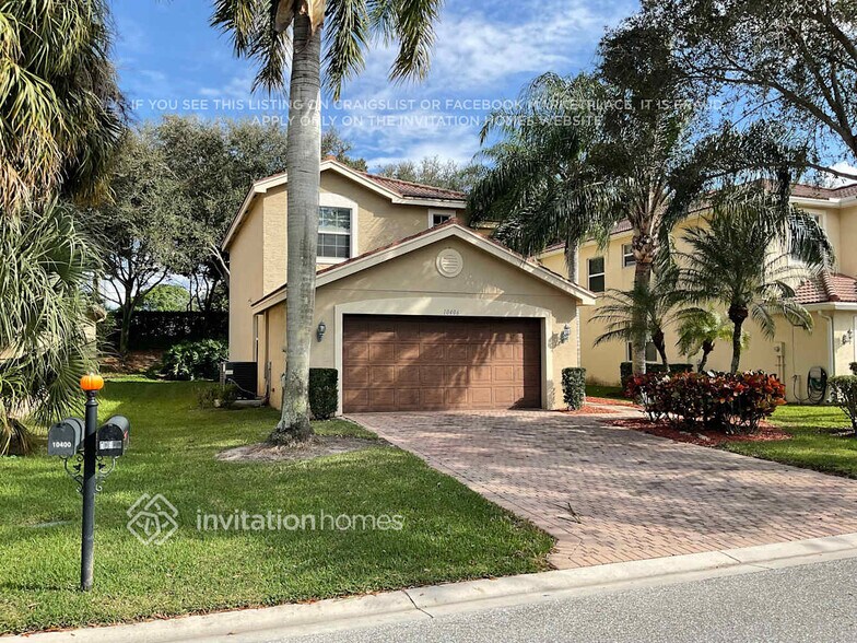 Building Photo - 10406 Pearwood Pl