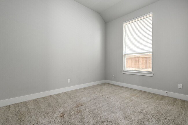 Building Photo - 2917 Saltwood Ct