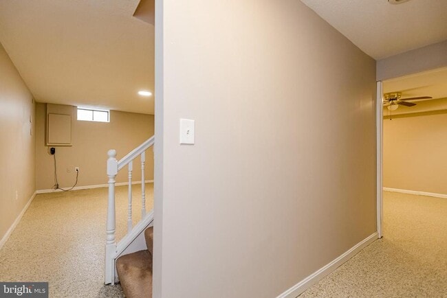 Building Photo - 517 Stockbridge Ct