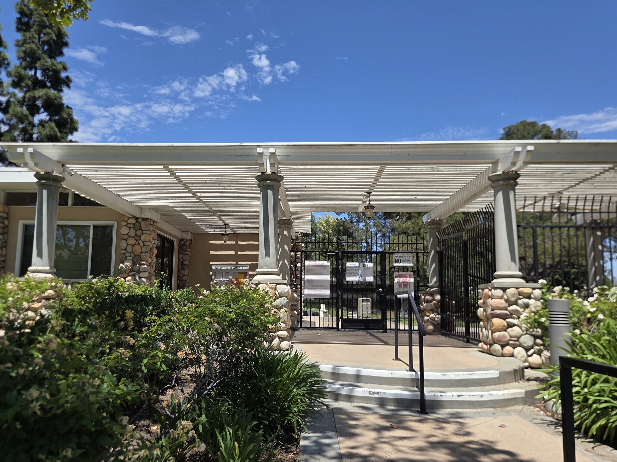 Building Photo - 14232 Matisse Ave