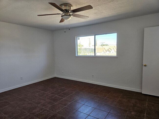 Building Photo - Great home in east El Paso