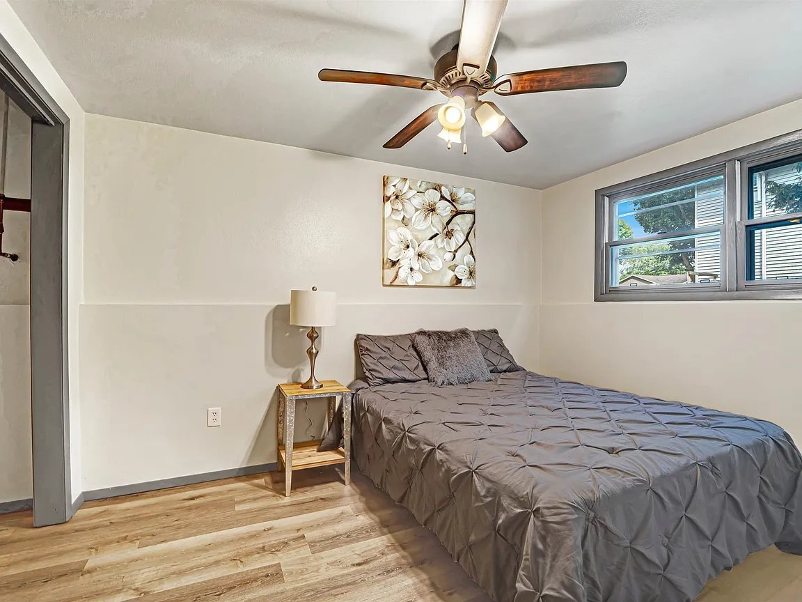 Building Photo - 5131 Lakewind Dr