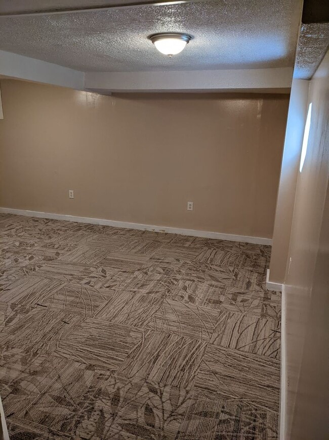 Building Photo - 5837 Curry Rd