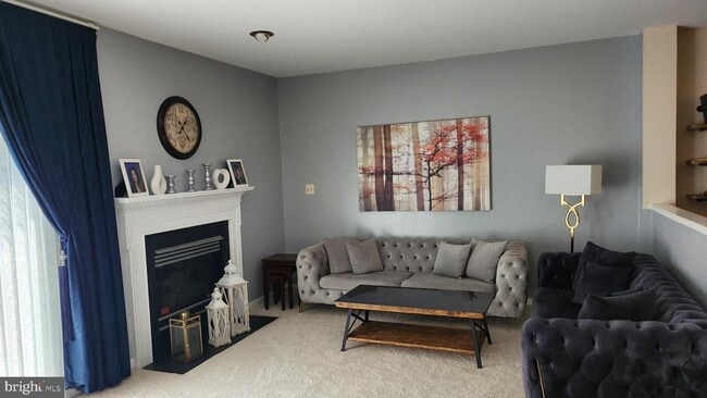 Building Photo - 13107 Misty Glen Ln