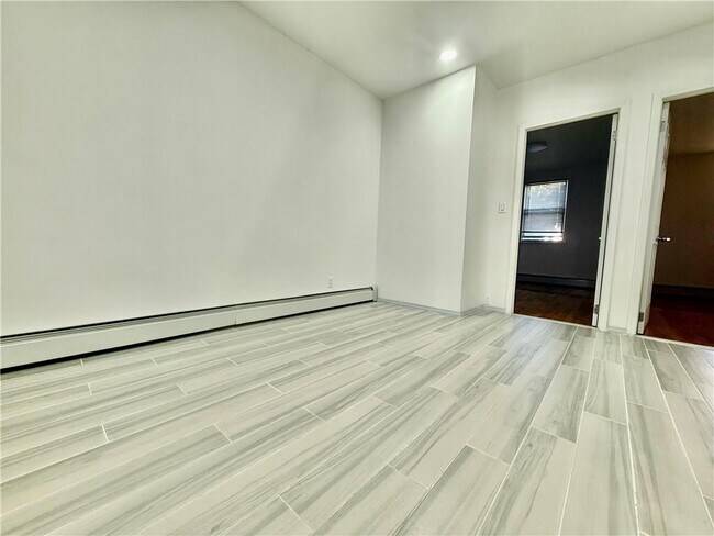 Building Photo - 2129 71st St