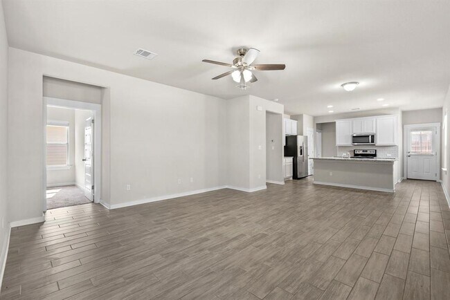 Building Photo - 221 Ancellotta Wy