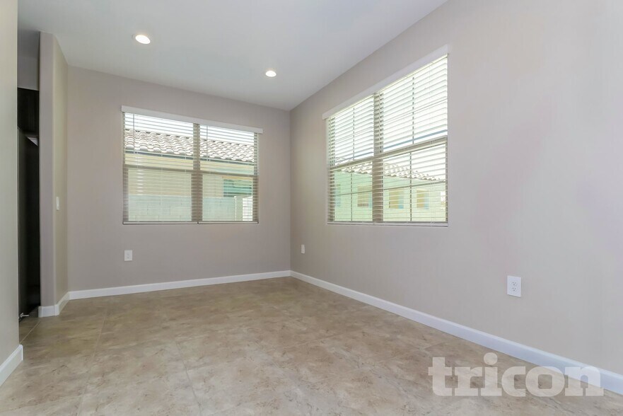 Building Photo - 30361 W Crittenden Ln