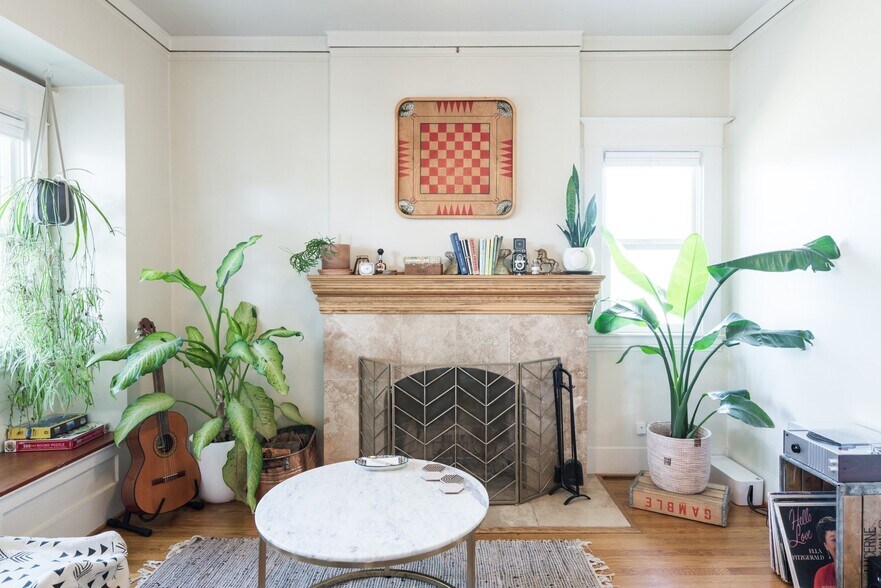 Building Photo - 7468 N Huron Ave