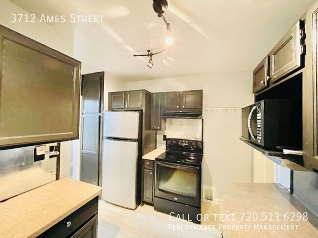 Building Photo - 3712 Ames St