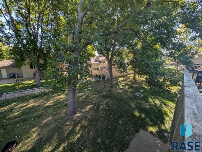 Building Photo - 4108 S Teakwood Ave