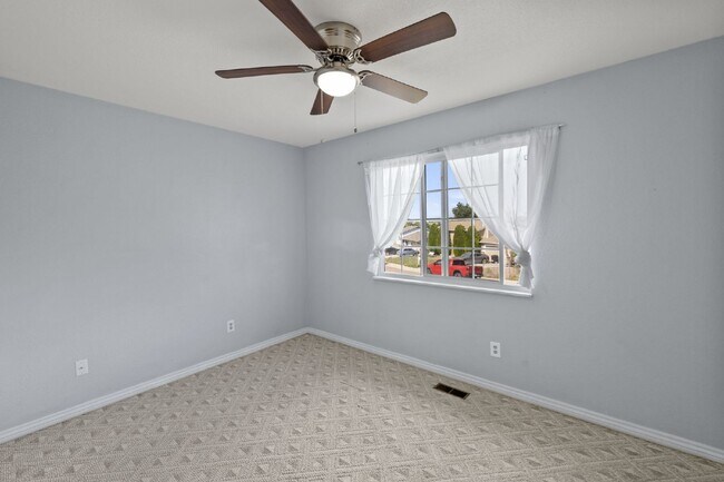 Building Photo - 4319 Millburn S