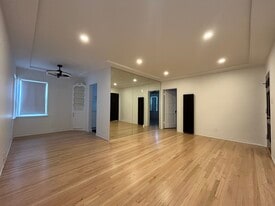 Building Photo - 10574 Ayres Ave